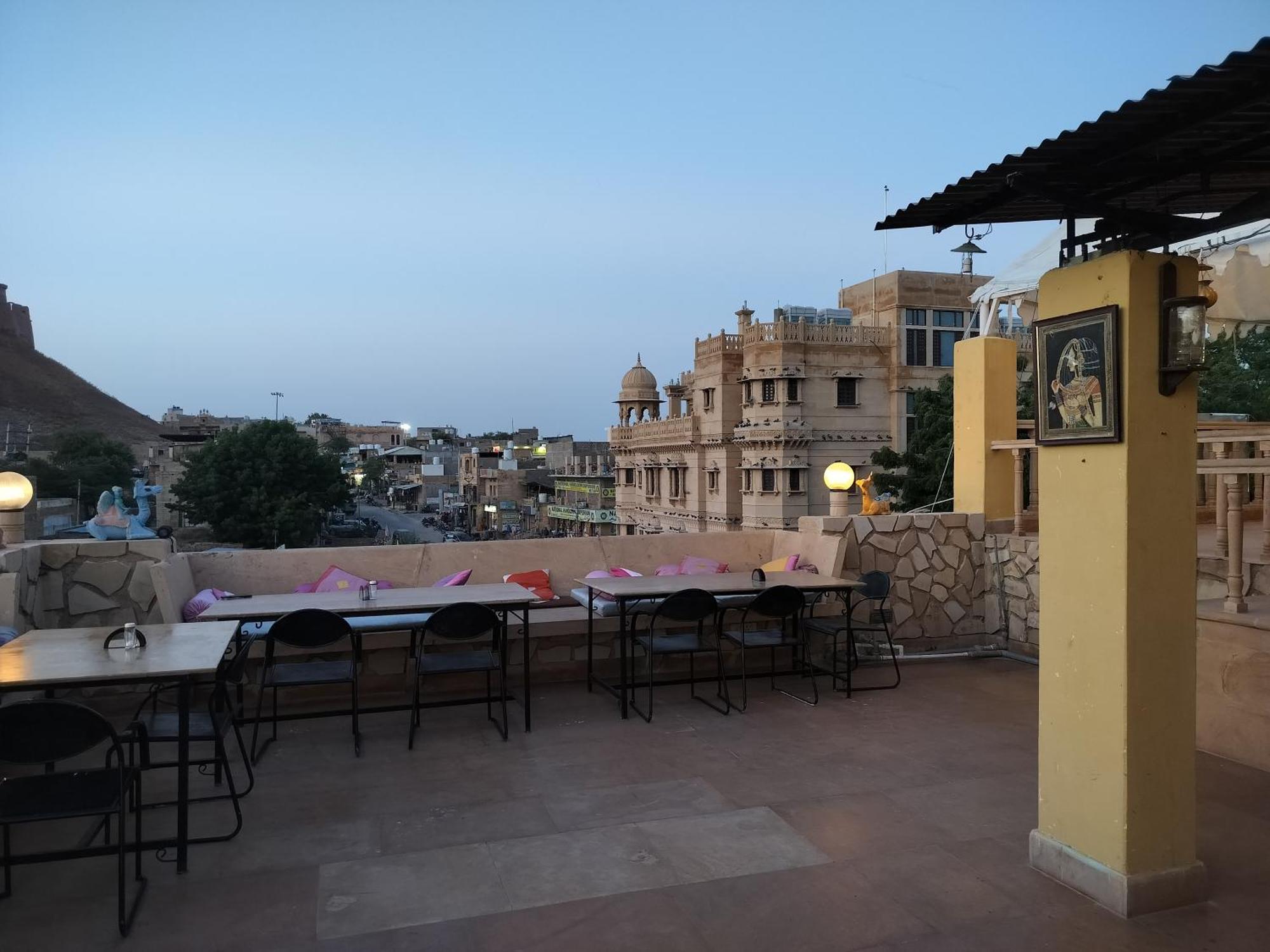 The Elite Castle Hotell Jaisalmer Exteriör bild